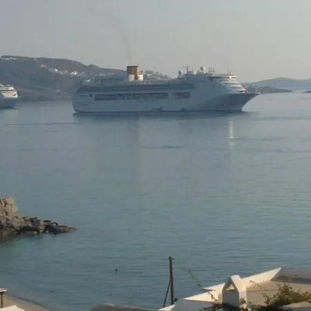 Hotel Avra